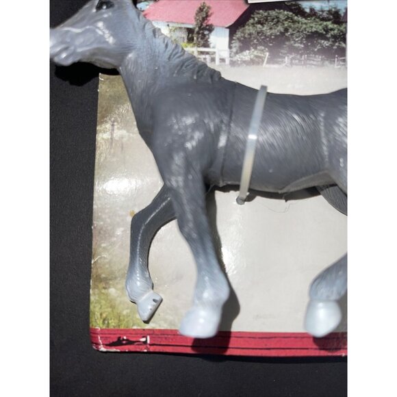 NWT Vintage Champion Horse Collection Cheval Collectors' Series Greenbrier - Picture 7 of 9